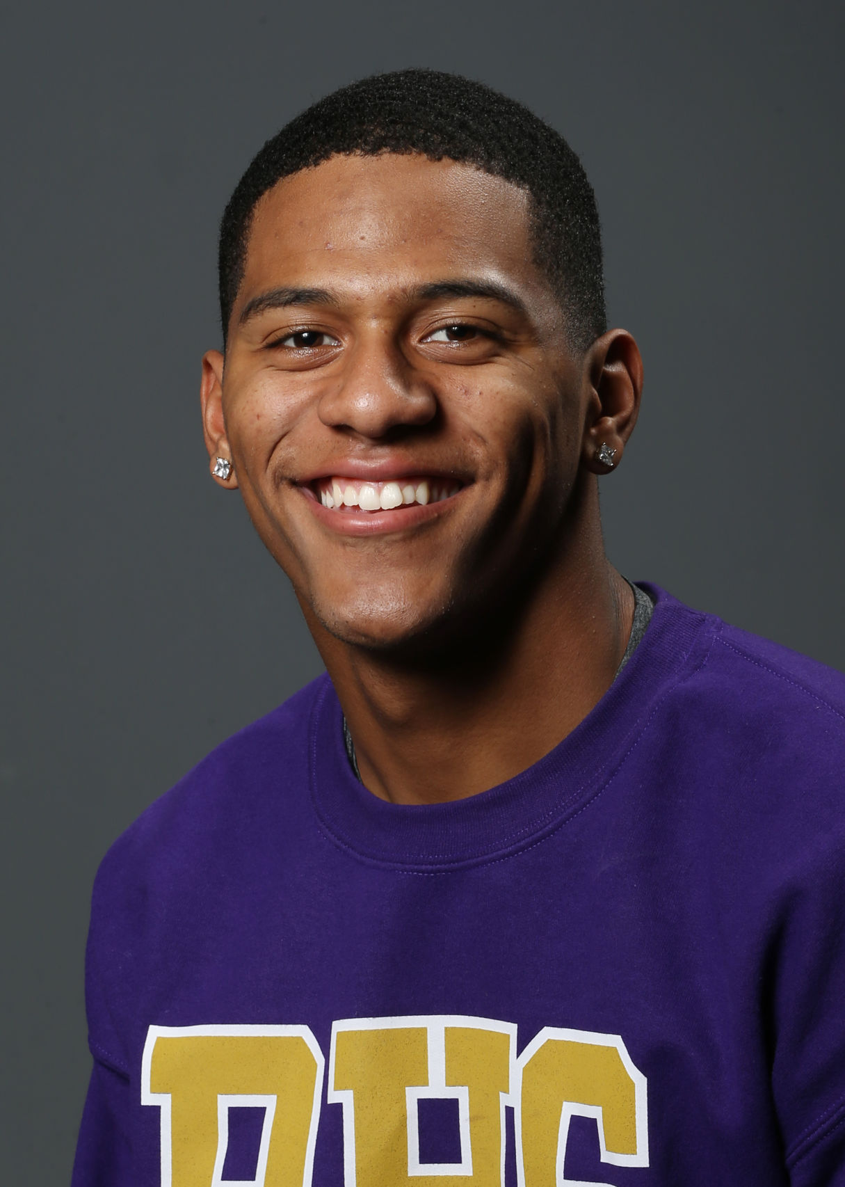 Amir Knox
